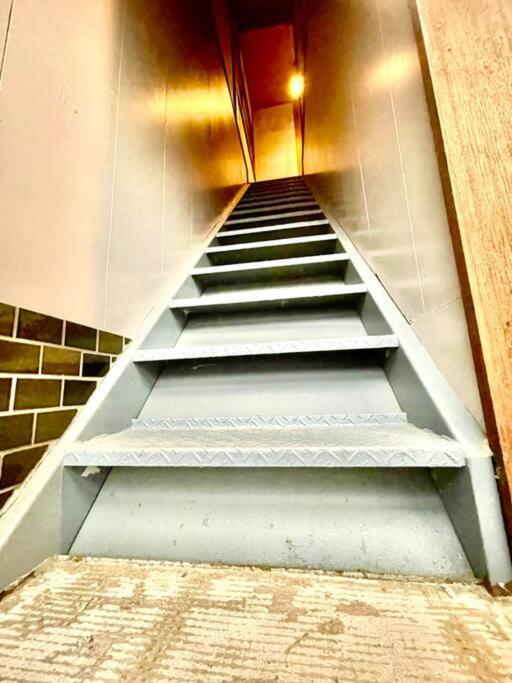 三丁庵 貸別荘 海まで徒歩10分 観光地ペリーロードまで徒歩2分の最高なロケーション 下田を遊び尽くせる貸別荘 無料駐車場もあります2Min Walk To The Perry Road 10Min Walk To The Beach Old Japanese Modern Style House Exteriör bild